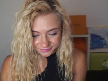 hot cam girl cherrishlulu image #1380136