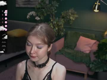 hot cam girl silk_geisha image #1439493