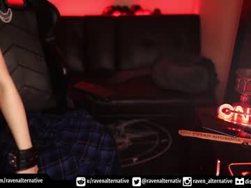 hot cam girl raven_alternative image #2056881