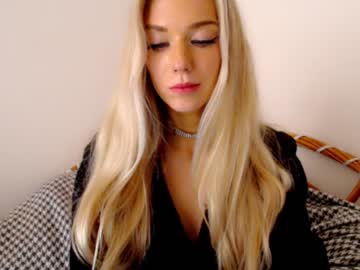hot cam girl pervyblonde image #1189364