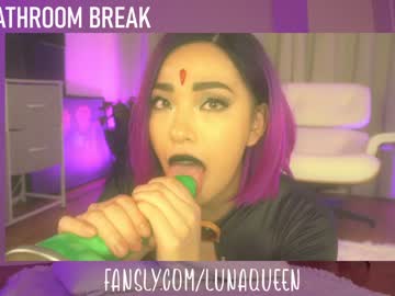 hot cam girl lunaqueeeen image #2738414