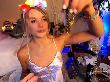 hot cam girl phoenix_taylor image #143380