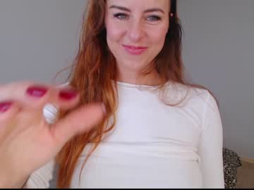 hot cam girl emerald_kittycat image #2335682