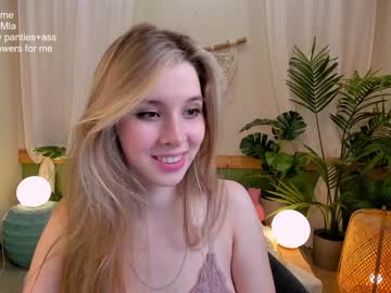 hot cam girl milablush image #2204707