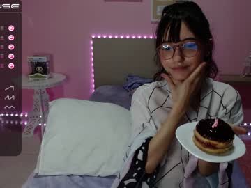 hot cam girl little_effy18 image #626302