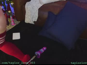 hot cam girl taylor_love_303 image #3902456