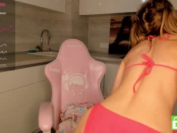 hot cam girl harriethudson image #3865445