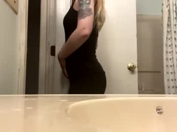 hot cam girl cherricarmen image #3993693