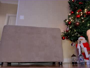 hot cam girl mia_moooore image #3979309