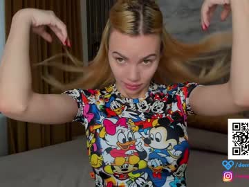hot cam girl dontbeshybaby image #2544955
