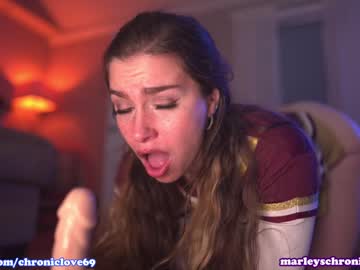 hot cam girl chroniclove image #4395219