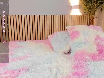 hot cam girl little_effy18 image #4403335