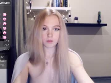 hot cam girl small_blondee image #199829