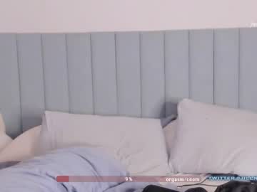 hot cam girl jillikins image #670597