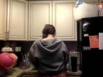 hot cam girl basicbrunette image #3744990