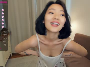 hot cam girl refined_style image #2882632