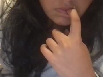 mahnoor123 hot cam