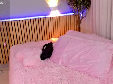 hot cam girl little_effy18 image #4586908