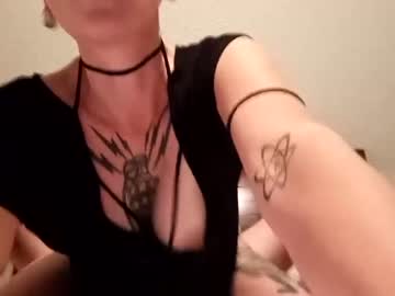 hot cam couple not_my_husband666 image #4627693