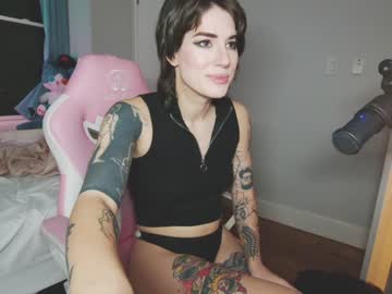 hot cam girl aynmarie image #3163774