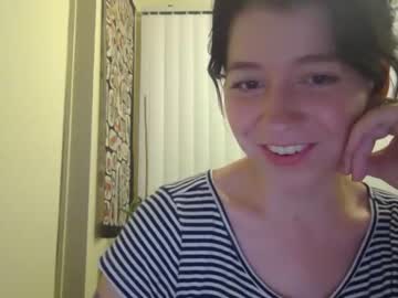 hot cam girl babyrae1010 image #1604390