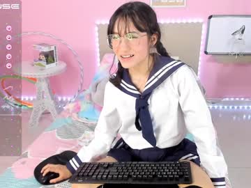 hot cam girl little_effy18 image #1902863