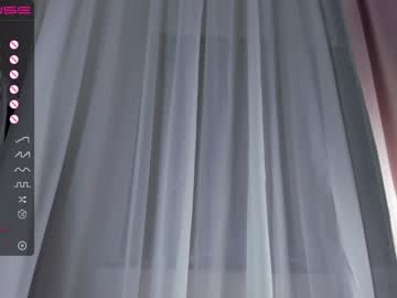 hot cam girl poisonn_girl image #2610516