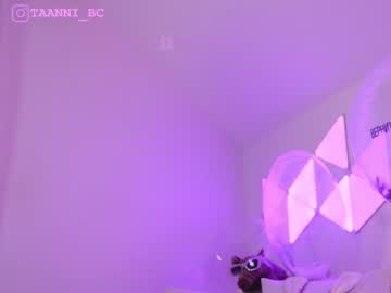 hot cam girl taanni_bc image #3460243