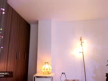 hot cam girl ashley2004_ image #4130823