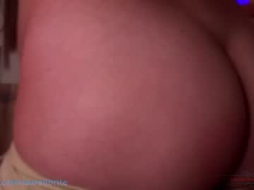 hot cam girl laurenbrite image #2234104