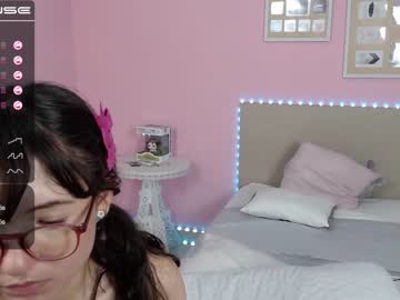 hot cam girl little_effy18 image #765274