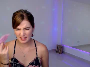 hot cam girl cutenataly image #1186885
