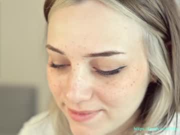 hot cam girl mia_milagros image #1196937
