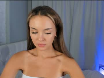 hot cam girl mila_vita image #3482187