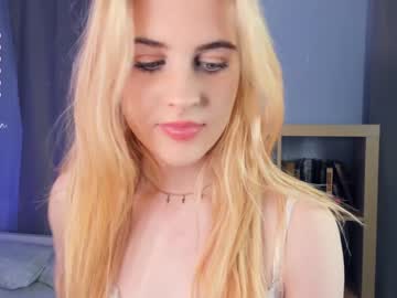 hot cam girl slow_kiss image #4172532
