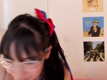 hot cam girl little_effy18 image #3149733