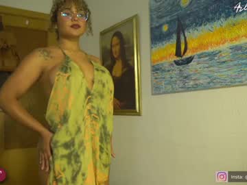 hot cam girl arletnoa image #3100579
