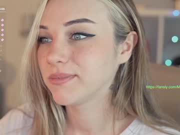 hot cam girl mia_milagros image #1382837