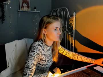 hot cam girl linellali image #1628993
