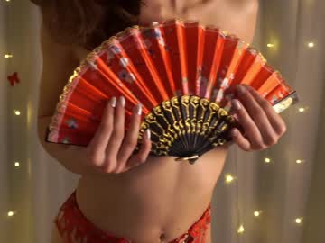 hot cam girl helenmoors image #3948279