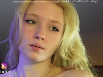 hot cam girl bestblondiiecb image #2861069