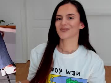 hot cam girl wh4thefuck image #2560309