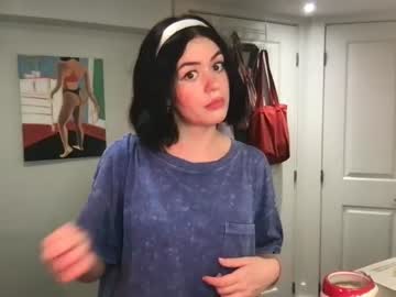 hot cam girl littlesugarpea image #3331203