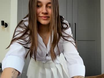 hot cam girl eleonora_linn image #1381034