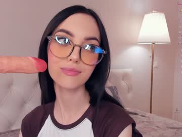 hot cam girl ilaveins image #1848193