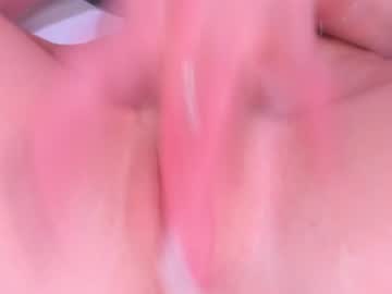 hot cam girl queenieandliam image #2558182