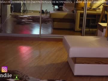 hot cam girl bestblondiiecb image #2952386