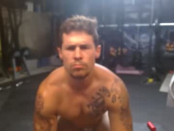 hot cam man browneyedmuscleboy32 image #3670633