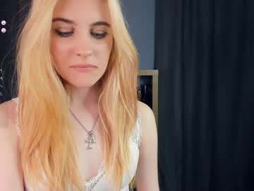 hot cam girl slow_kiss image #4149164