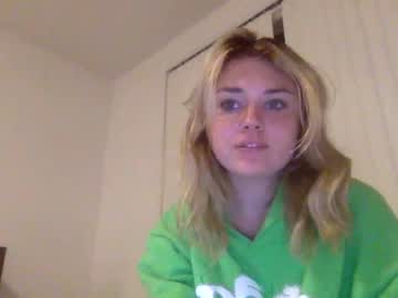 hot cam girl cassidyyqueen image #2873507